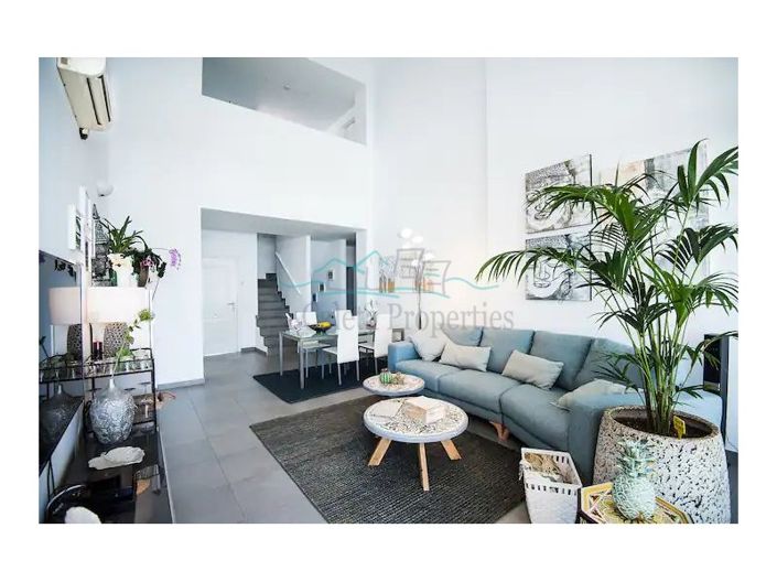 Image No.6-3 Bed House for sale