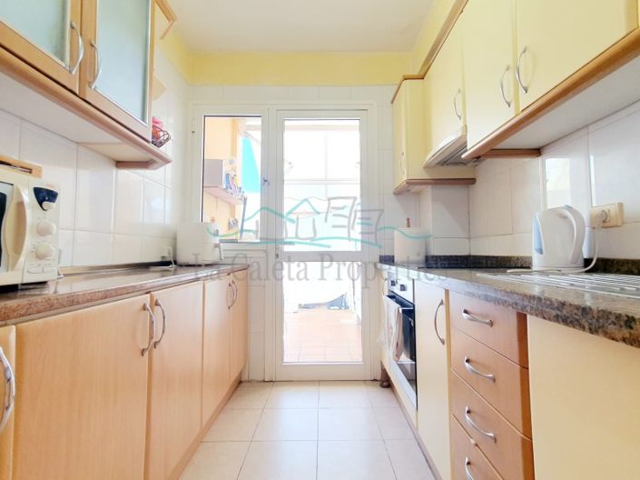 Image No.10-4 Bed House for sale