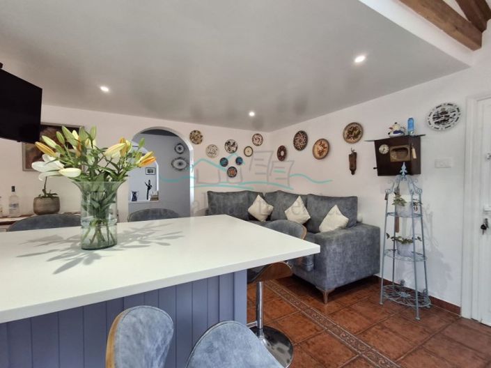 Image No.9-5 Bed Farmhouse for sale