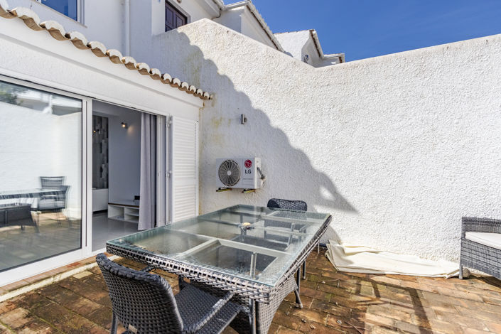 Image No.33-Maison de ville de 2 chambres à vendre à Lagos