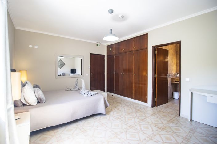 Image No.15-Villa de 8 chambres à vendre à Lagos