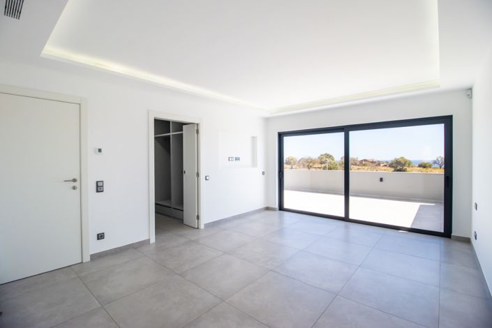 Image No.13-5 Bed Villa for sale