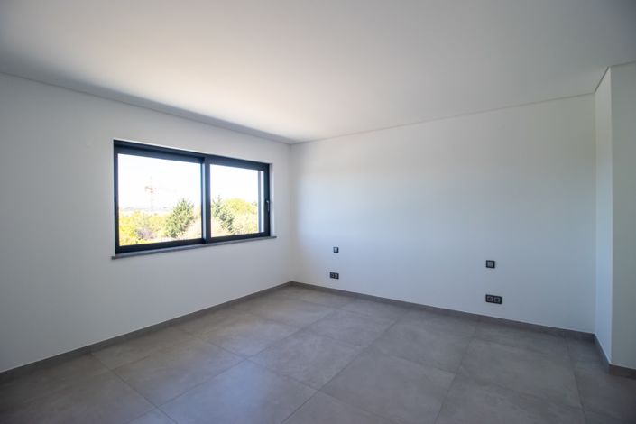 Image No.26-5 Bed Villa for sale