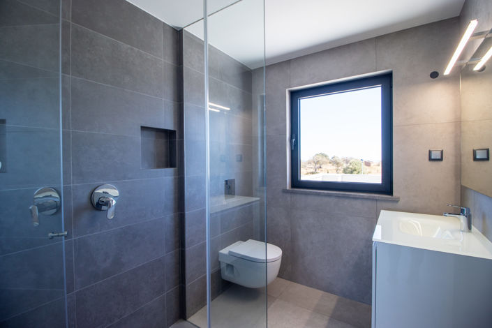 Image No.28-5 Bed Villa for sale