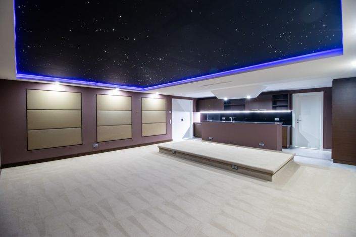 Image No.32-5 Bed Villa for sale