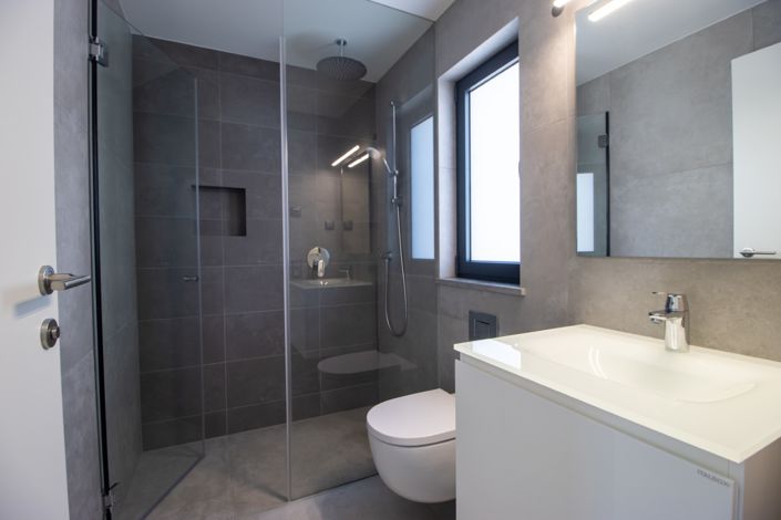 Image No.43-5 Bed Villa for sale