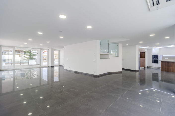 Image No.4-5 Bed Villa for sale