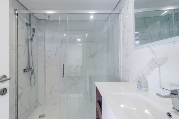 Image No.48-5 Bed Villa for sale