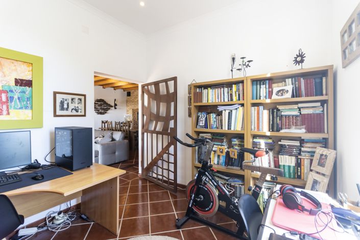 Image No.32-4 Bed Villa for sale