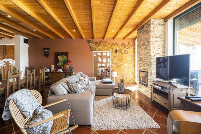 Image No.8-4 Bed Villa for sale