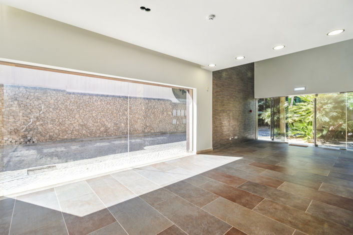 Image No.19-Commercial for sale