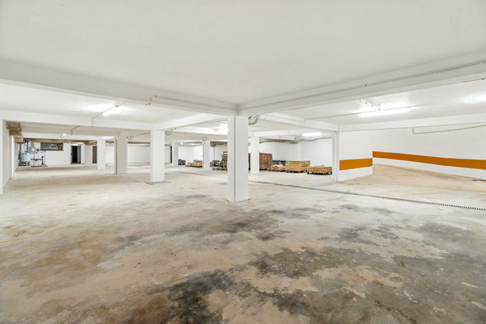 Image No.34-Commercial for sale