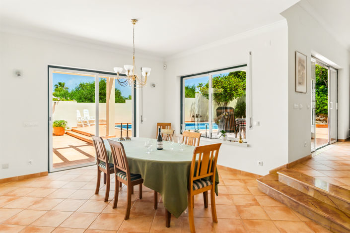 Image No.11-3 Bed Villa for sale