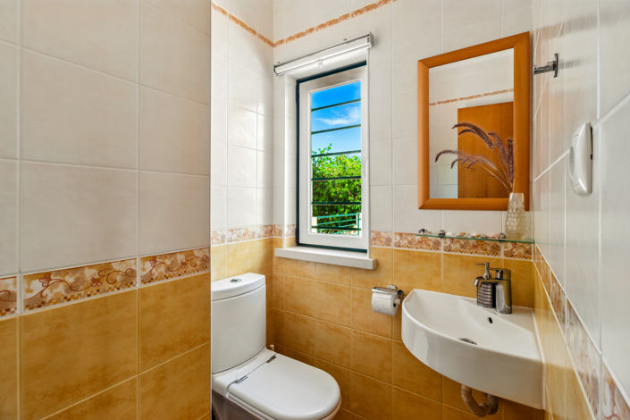 Image No.15-3 Bed Villa for sale