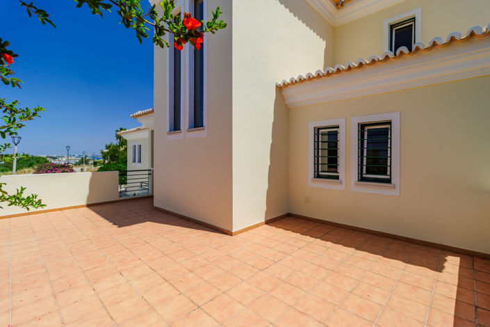 Image No.53-3 Bed Villa for sale