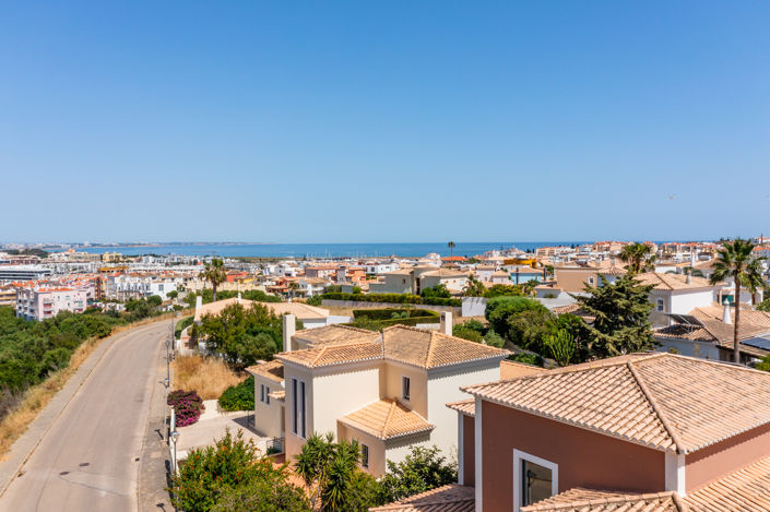 Image No.61-3 Bed Villa for sale