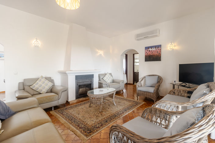 Image No.7-5 Bed Villa for sale