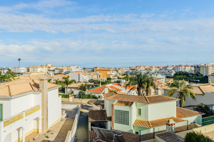 Image No.36-5 Bed Villa for sale