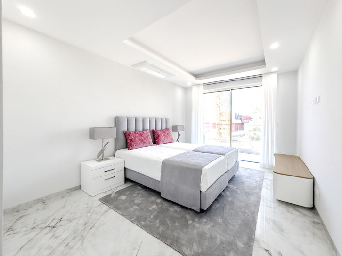 Image No.9-3 Bed Apartment for sale