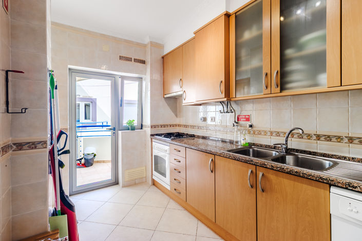 Image No.12-2 Bed Apartment for sale