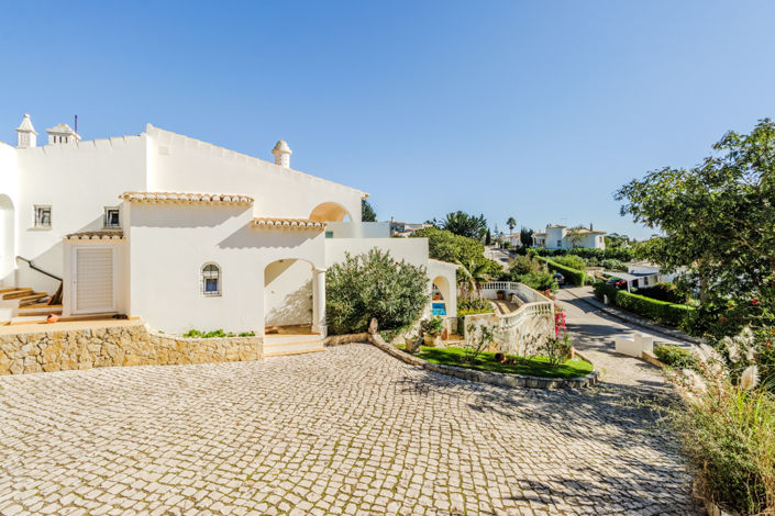 Image No.26-3 Bed Villa for sale