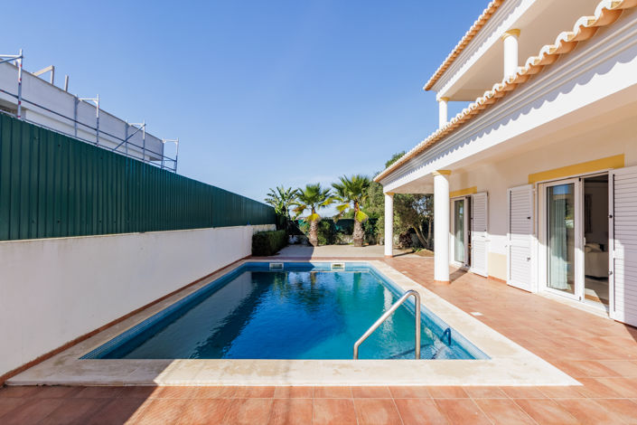 Image No.4-Villa de 6 chambres à vendre à Lagos