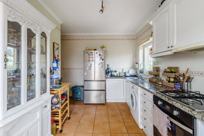 Image No.10-3 Bed Apartment for sale