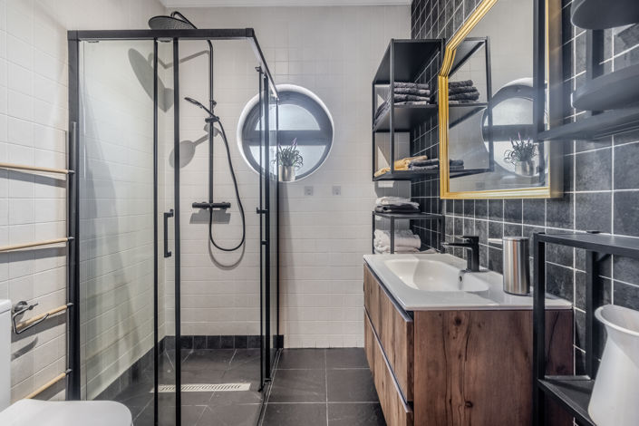 Image No.9-3 Bed Apartment for sale