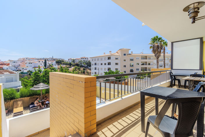 Image No.32-7 Bed Commercial for sale