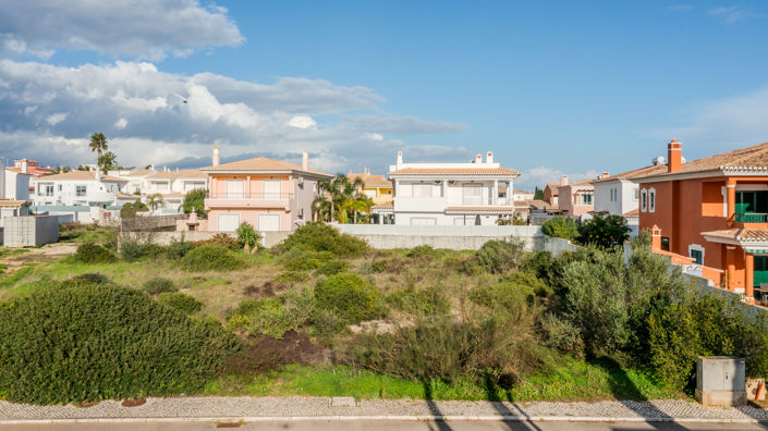 Image No.2-Terrain à vendre à Lagos