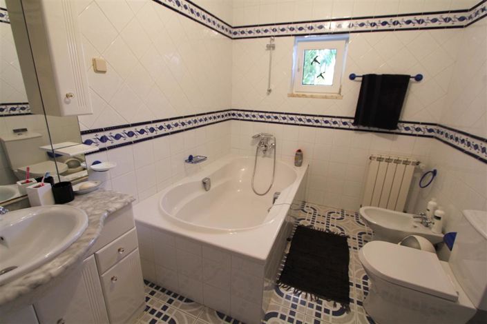 Image No.16-Villa de 5 chambres à vendre à Lagos