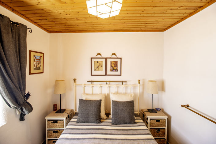 Image No.20-3 Bed Townhouse for sale