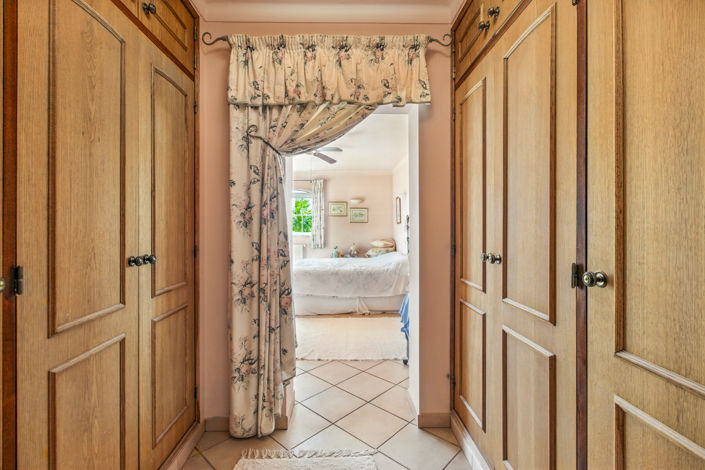 Image No.18-5 Bed Villa for sale