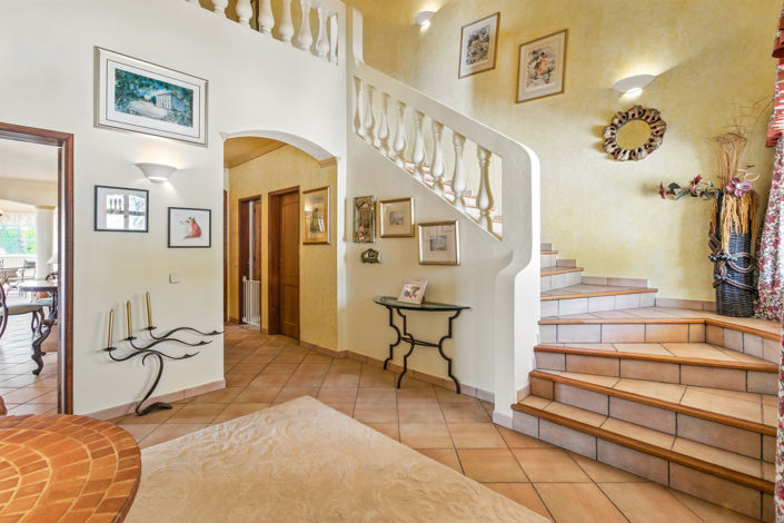 Image No.5-5 Bed Villa for sale