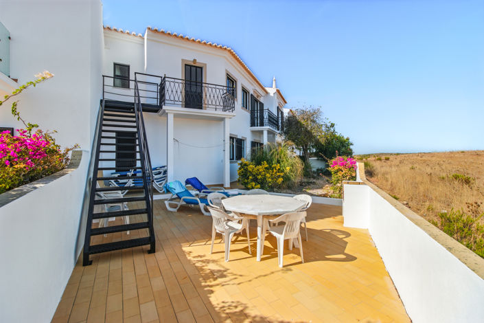 Image No.34-3 Bed Townhouse for sale