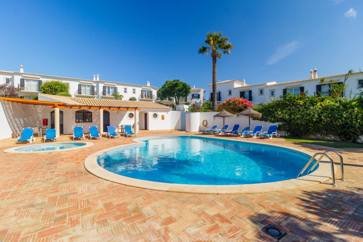 Image No.39-3 Bed Townhouse for sale