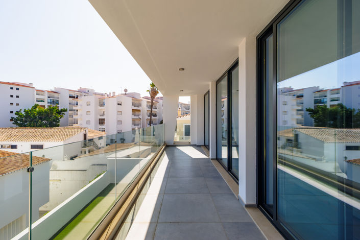 Image No.20-3 Bed Villa for sale