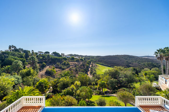 Image No.20-3 Bed Villa for sale