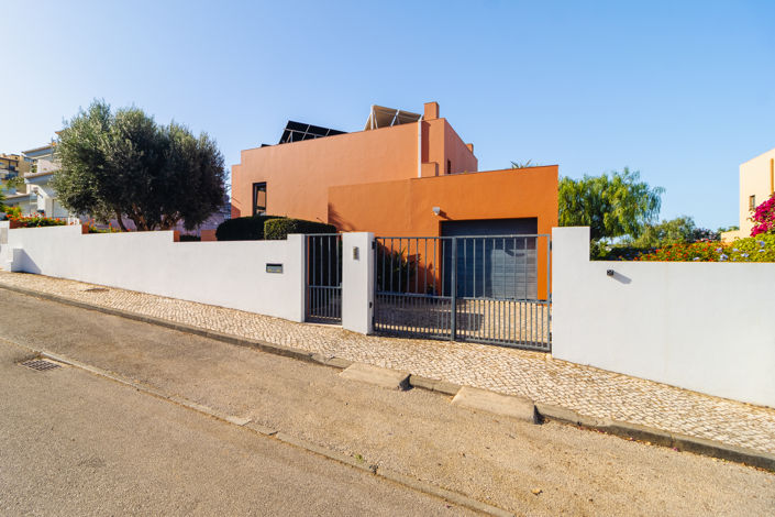 Image No.53-3 Bed Villa for sale