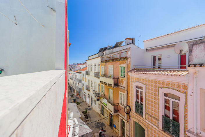 Image No.20-2 Bed Townhouse for sale