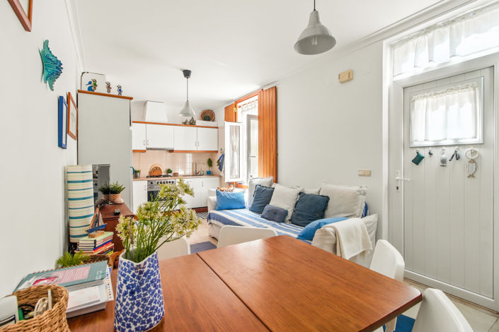 Image No.4-2 Bed Townhouse for sale