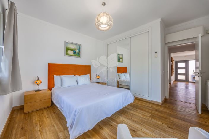 Image No.22-Villa de 4 chambres à vendre à Pechão