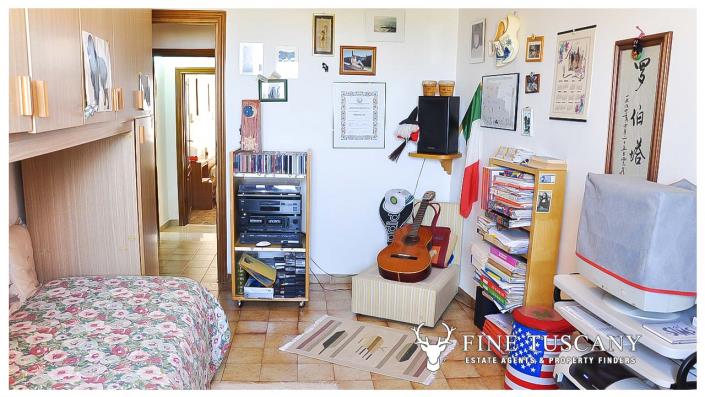 Image No.22-3 Bed House for sale