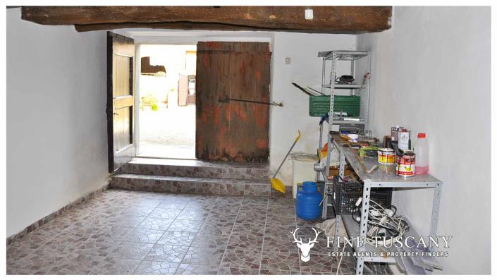 Image No.8-Maison de campagne de 4 chambres à vendre à Chiusdino