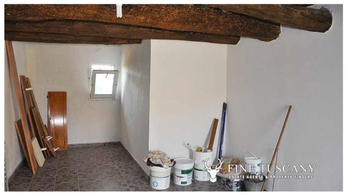 Image No.7-Maison de campagne de 4 chambres à vendre à Chiusdino