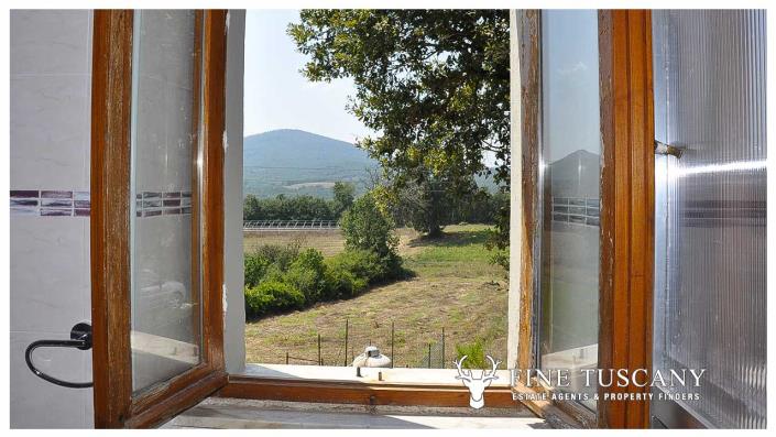 Image No.19-Maison de campagne de 4 chambres à vendre à Chiusdino