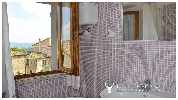 Image No.30-Maison de campagne de 4 chambres à vendre à Chiusdino