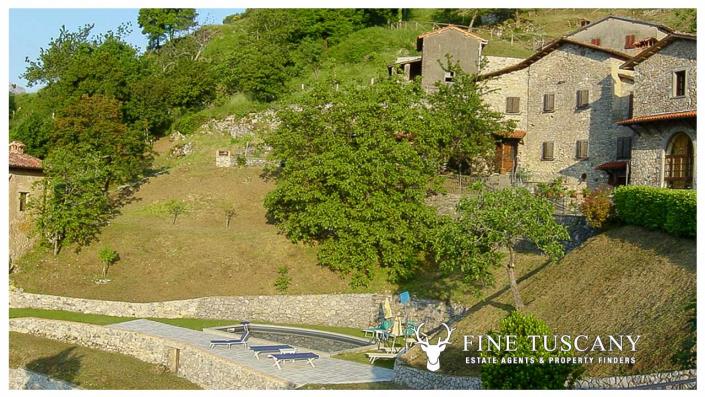 Image No.16-10 Bed Country House for sale