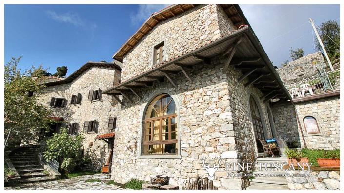 Image No.18-10 Bed Country House for sale