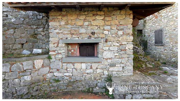 Image No.25-10 Bed Country House for sale